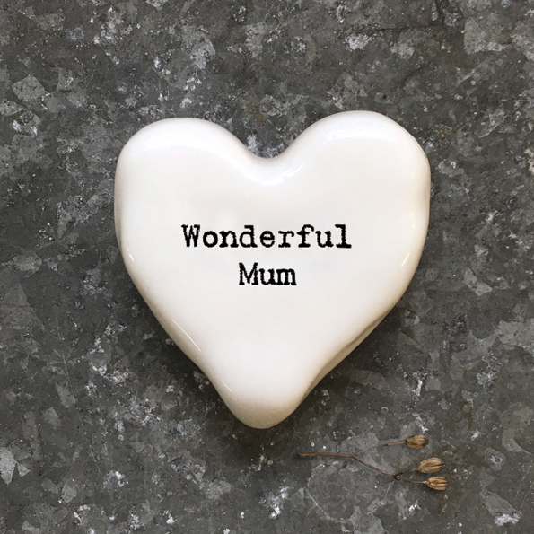 White Porcelain Heart Token “Wonderful Mum” – Mother’s Day Gift